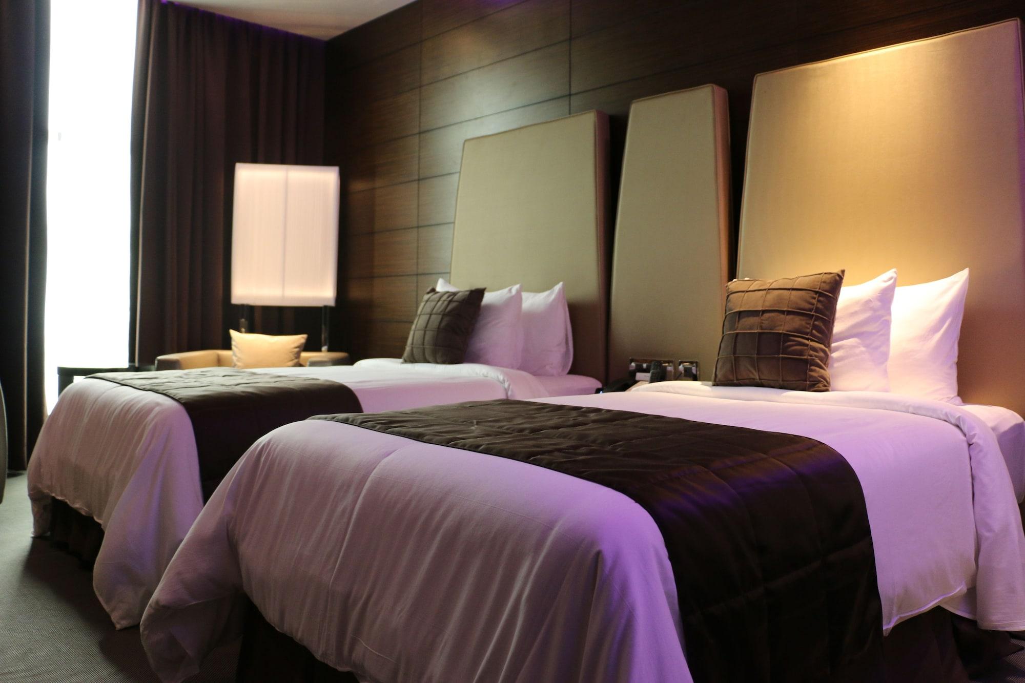 Radisson Blu Atria Bengaluru Hotel Exterior photo Deluxe room